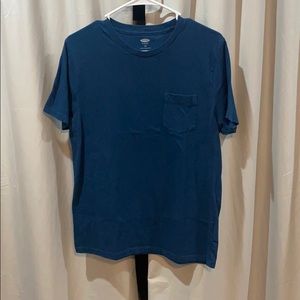 Blue short sleeve shirt